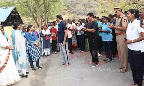 போலீசாருக்கு மலையேற்ற பயிற்சி