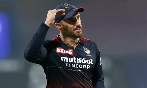 பெங்களூரு அணி கேப்டன் டு பிளஸ்சிக்கு ரூ.12 லட்சம் அபராதம்..!