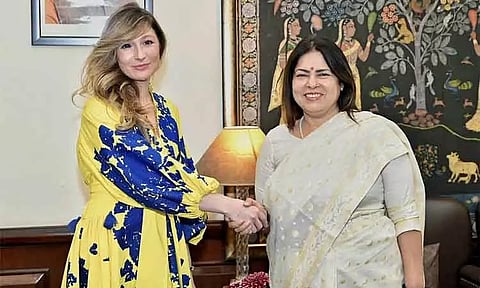 டெல்லியில் மத்திய மந்திரி மீனாட்சி லேகியுடன் உக்ரைன் மந்திரி சந்திப்பு