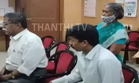 நடிகர் தனுஷை தங்கள் மகன் எனக்கூறி வழக்கு தொடர்ந்த தம்பதி - மரபணுவை பாதுகாக்க கோரிக்கை