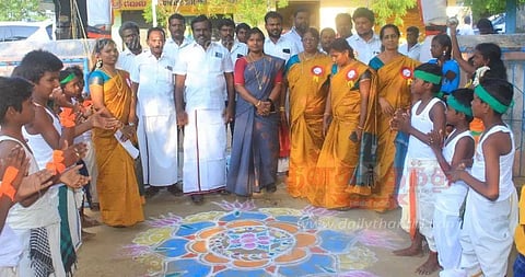 பள்ளிக்கூட ஆண்டு விழா