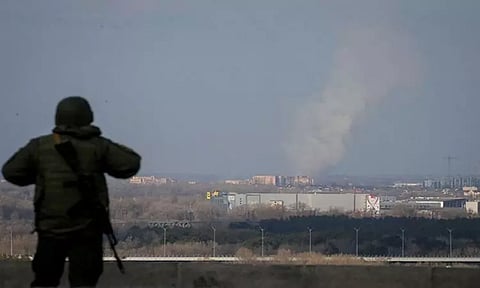 உக்ரைன்: குடியிருப்பு பகுதியில் ரஷிய ஏவுகணை தாக்கி 8 பேர் உயிரிழப்பு