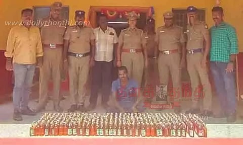 மது விற்றவர் கைது; 361 மது பாட்டில்கள் பறிமுதல்