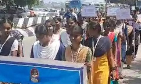 சமரச மையம் குறித்த விழிப்புணர்வு ஊர்வலம்