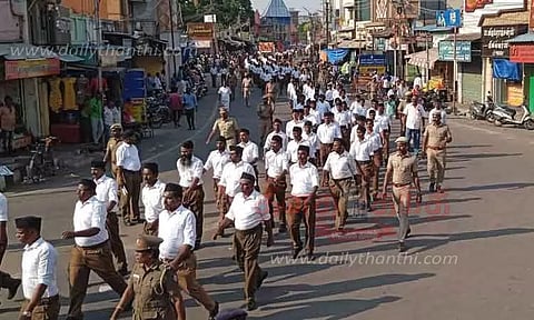 திருவண்ணாமலை, ஆரணியில் ஆர்.எஸ்.எஸ். ஊர்வலம்