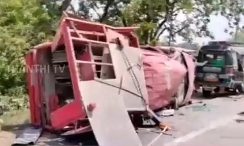 பீகார் கவர்னரின் பாதுகாப்பு வாகனம் கவிழ்ந்து விபத்து