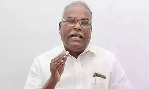 விசாரணை கைதிகளின் பற்களை பிடுங்கிய ஏ.எஸ்.பி. மீது வழக்குப்பதிவு - கே.பாலகிருஷ்ணன் வரவேற்பு