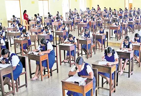 எஸ்.எஸ்.எல்.சி. பொதுத்தேர்வு நாளை நிறைவு; விடைத்தாள் திருத்தும் பணி 25-ந்தேதி தொடக்கம்