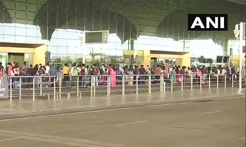 போலி ஆவணங்களுடன் தென்னாப்பிரிக்கா செல்ல முயற்சி: நேபாளம் நாட்டை சேர்ந்தவர் கைது