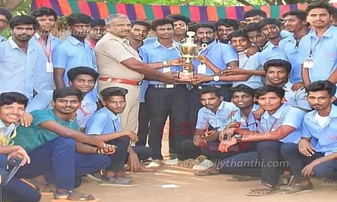 பாலிடெக்னிக் கல்லூரியில் விளையாட்டு விழா