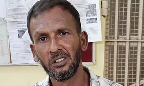 பரங்கிப்பேட்டையில் துணிகரம்வீட்டின் கதவை உடைத்து ரூ.7 லட்சம் நகை-பணம் கொள்ளைபக்கத்து வீட்டுக்காரர் கைது