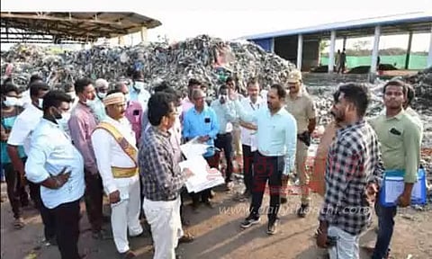 இளையான்குடியில் செயல்படுத்தப்படும் திட்டப்பணிகளை கலெக்டர் திடீர் ஆய்வு