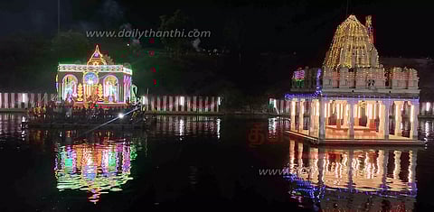 சமயபுரம் மாரியம்மன் கோவில் தெப்ப உற்சவம்