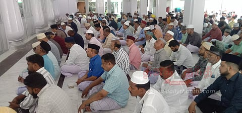 நாகூர் தர்காவில் ரம்ஜான் சிறப்பு தொழுகை