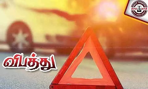லாரி மீது கார் மோதல்; தாய்-மகன் படுகாயம்