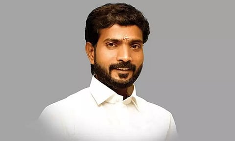 சென்னையில் பாஜக பிரமுகர் வெட்டிக்கொலை - பாஜக தலைவர் அண்ணாமலை கண்டனம்