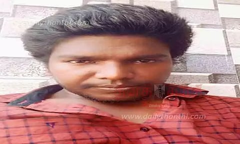 மின்னல் தாக்கி வியாபாரி பலி