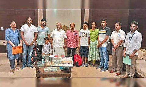 தமிழ்நாட்டை சேர்ந்தவர்கள்... சூடான் நாட்டில் இருந்து இதுவரை 96 பேர் மீட்பு - அமைச்சர் செஞ்சி மஸ்தான் தகவல்