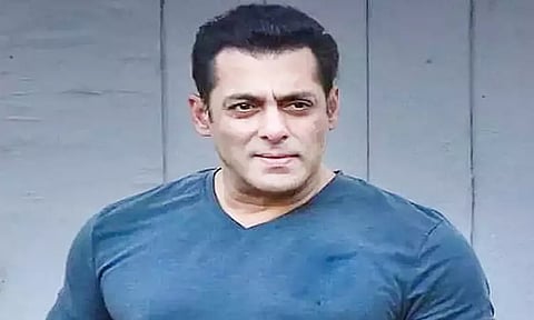 8 நடிகைகளுடன் உறவு முறிவு: சல்மான்கானுக்கு ராசியில்லாத காதல்