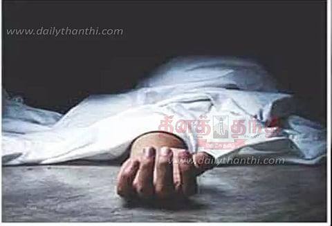 மளிகை கடைக்கு சென்ற பெண் பாம்பு கடித்து சாவு