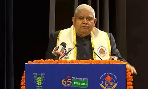 இங்கிலாந்து அரசர் மூன்றாம் சார்லஸ் முடிசூட்டு விழாவில் குடியரசு துணை தலைவர் பங்கேற்பு