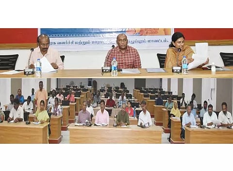 நம்ம ஊரு சூப்பரு திட்டத்தை ஒருங்கிணைந்து செயல்படுத்துங்கள்அனைத்து துறையினருக்கு கலெக்டர் பழனி உத்தரவு