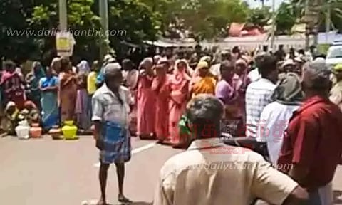 குடிநீர் கேட்டு காலிக்குடங்களுடன் பெண்கள் மறியல்