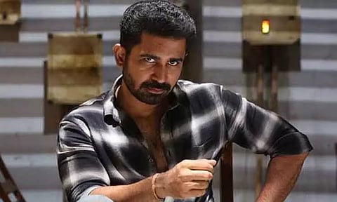 விஜய் ஆண்டனியின் 'பிச்சைக்காரன்-2' படத்தில் இருந்து புதிய பாடல் - நாளை வெளியீடு