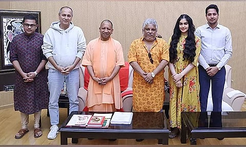 உ.பி. முதல்-மந்திரி யோகி ஆதித்யநாத்தை சந்தித்து வாழ்த்து பெற்ற 'தி கேரளா ஸ்டோரி' படக்குழுவினர்