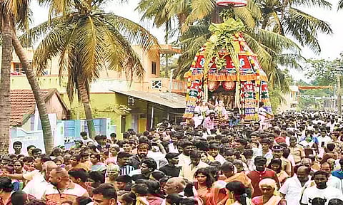 திருவிடந்தை நித்திய கல்யாண பெருமாள் கோவில் தேரோட்டம்