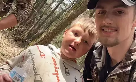 வனப்பகுதியில் காணாமல் போன சிறுவன்: இறந்தே விட்டதாக நினைத்த பெற்றோர் - பனியை சாப்பிட்டே உயிர் பிழைத்த அதிசயம்...!