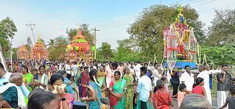 அதிதூதர் மிக்கேல் சம்மனசு ஆலய தேர் பவனி