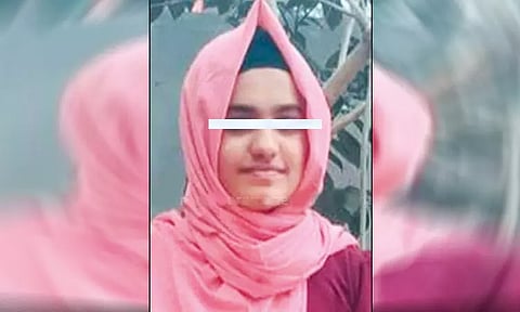 மத பாடசாலையில் மாணவி தூக்குப்போட்டு தற்கொலை - நிர்வாகம் மீது பெற்றோர் பரபரப்பு புகார்