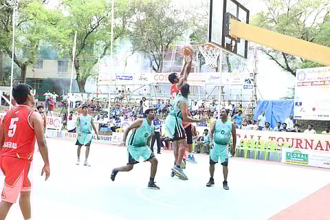 பெரியகுளத்தில்தேசிய அளவிலான கூடைப்பந்து போட்டி