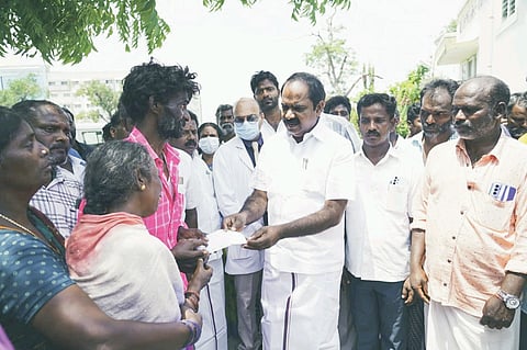குளத்தில் மூழ்கி இறந்த 3 பேரின் குடும்பத்தினருக்கு நிவாரணம் வழங்க நடவடிக்கை