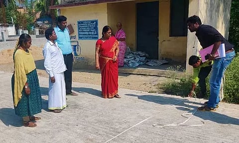 தியாகதுருகம் பகுதியில் திட்ட பணிகளை அதிகாரி ஆய்வு