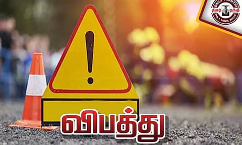 லாரி மீது பஸ் மோதி பயங்கர விபத்து - 4 பேர் உயிரிழப்பு