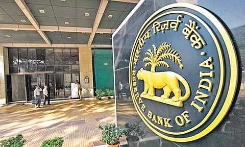 2000 ரூபாய் நோட்டுகள் புழக்கத்திலிருந்து நீக்கம் - ரிசர்வ் வங்கி அறிவிப்பு