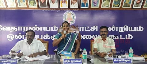 செம்போடை கிராமத்தில் சாராய விற்பனையை கட்டுப்படுத்த வேண்டும்