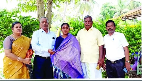 அன்னை மீனாட்சி நாச்சியார் மெட்ரிக் மேல்நிலைப்பள்ளி சாதனை