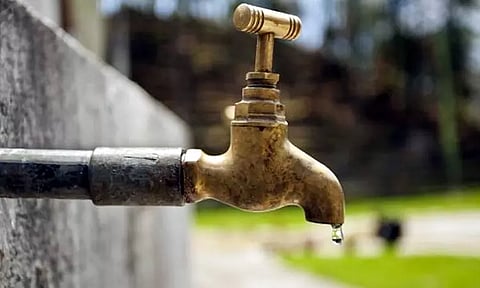 திருப்பாலைவனம் அருகே 3 ஊராட்சிகளில் 15 நாட்களாக குடிநீர் வழங்கப்படாததால் பொதுமக்கள் அவதி