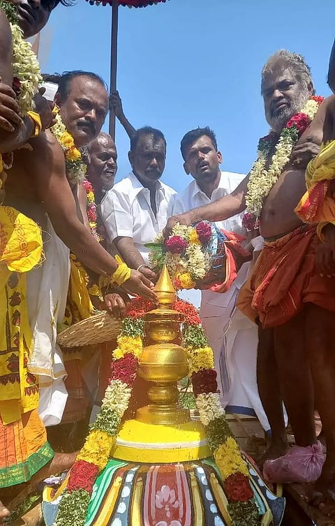கல்லடை மகா மாரியம்மன் கோவில் கும்பாபிஷேகம்