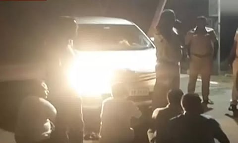 கரூர் மாநகராட்சி துணை மேயர் தாரணி சரவணன் வீட்டுக்கு வருமான வரித்துறையினர் சீல்