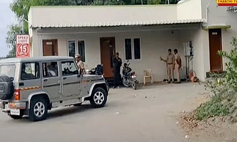 கோவையில் 2வது நாளாக வருமான வரி துறையினர் தொடர் சோதனை