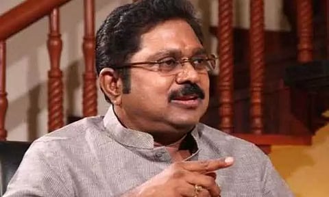 மருத்துவ கல்லூரிகள் அங்கீகார ரத்து விவகாரம்: முதல்-அமைச்சர் தலையிட்டு சரிசெய்ய வேண்டும் - டி.டி.வி. தினகரன் வலியுறுத்தல்