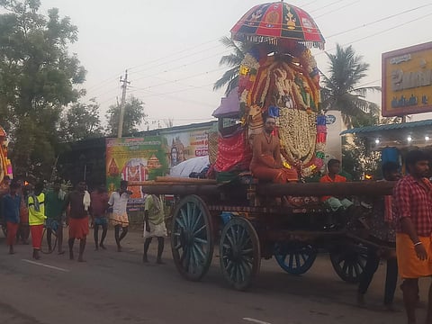 அரங்குளநாதர்-பெரியநாயகி அம்பாள் வீதி உலா