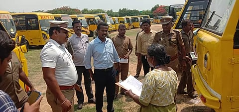 குமாரபாளையம் அருகேபள்ளி, கல்லூரி வாகனங்கள் கூட்டாய்வு