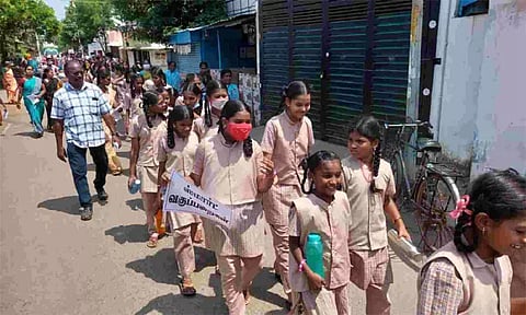 அரசு பள்ளிகளில் மாணவர் சேர்க்கை பேரணி - பள்ளிக்கல்வித்துறை உத்தரவு