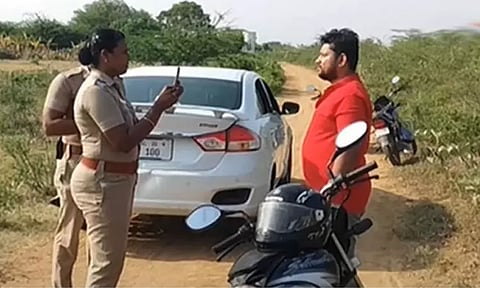 மிளகாய் பொடி தூவி ரூ.1.5 கோடி கொள்ளையடிக்கப்பட்ட சம்பவம் - 6 தனிப்படைகள் அமைப்பு