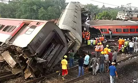 ஒடிசா ரெயில் விபத்தில் பாதிக்கப்பட்டு சென்னை திரும்பும் பயணிகளுக்காக 30 மருத்துவ குழுக்கள் அமைப்பு